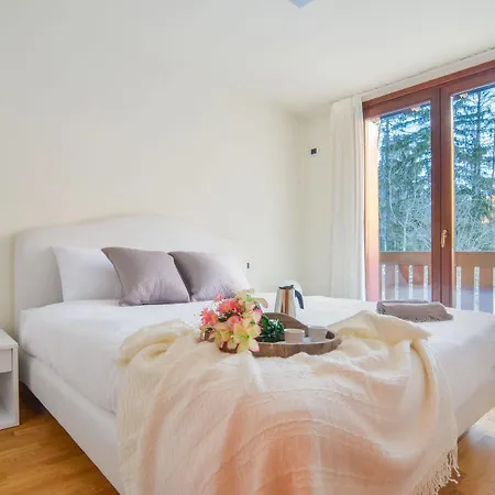 Halldis Apartamento Ponte Di Legno